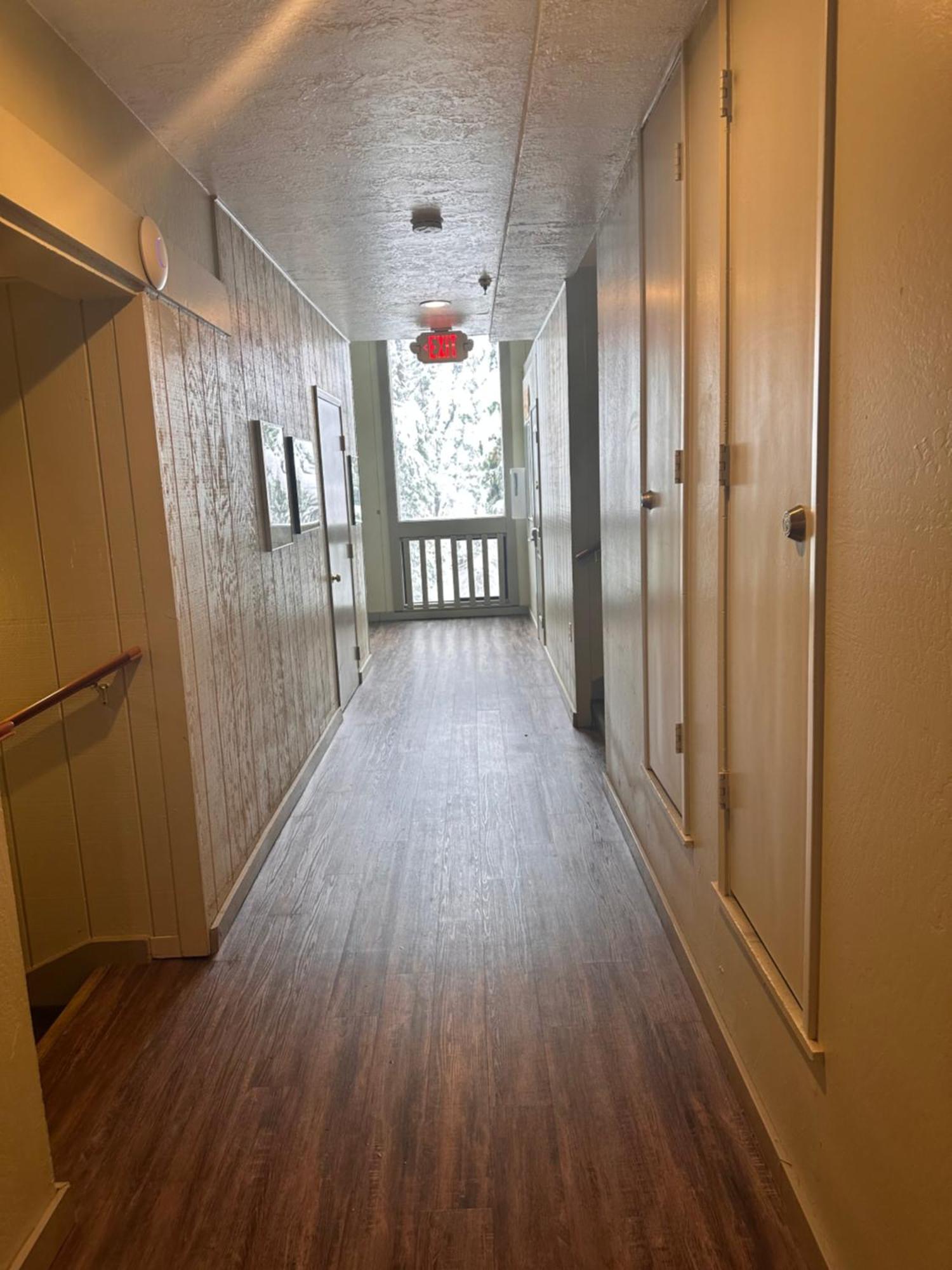 Yosemite Condominium Loft Unit -B202 Йосемити Уест Екстериор снимка